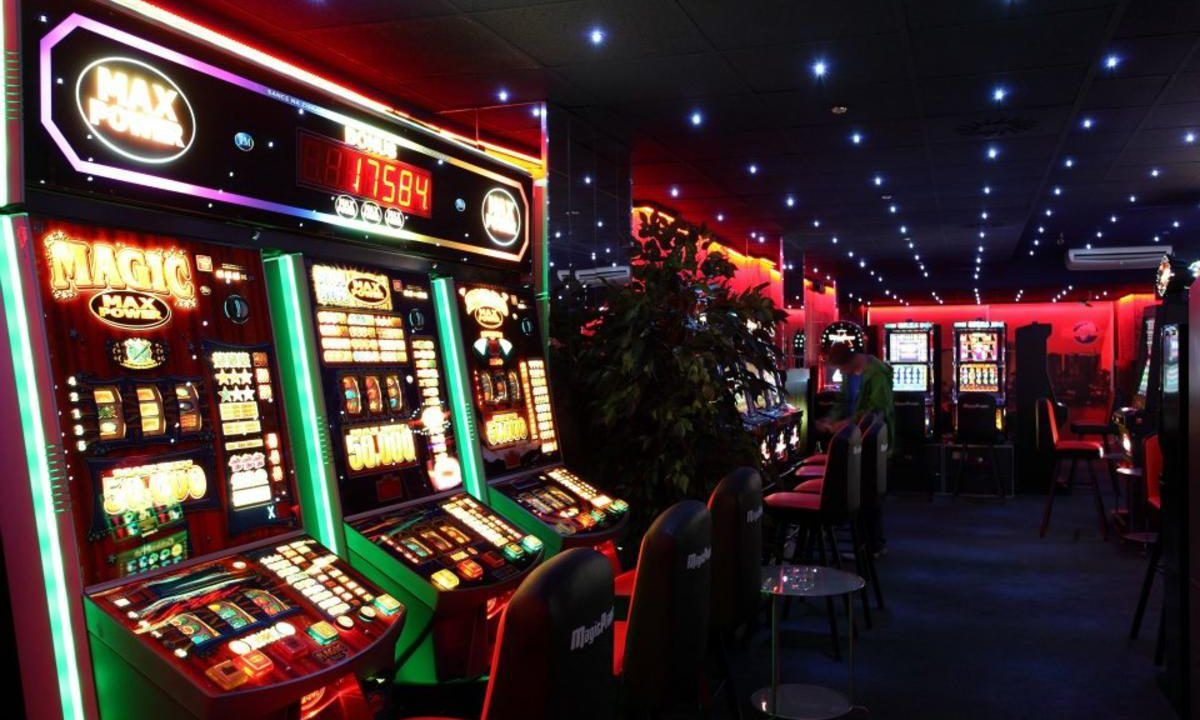 ایک اکاؤنٹ بنائیں یا topbet کیسینو میں لاگ ان کریں۔